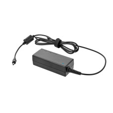 Alimentatore per notebook Acer / Asus / Samsung, 45W / 19V / 2,37A / 3,0mm x 1,1mm Alimentatore per notebook Acer / Asus / Samsung, 45W / 19V / 2,37A / 3,0mm x 1,1mm