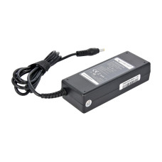 Alimentatore per notebook HP / Compaq / Toshiba / Asus / Acer, 75W / 19V / 3,95A / 5,5mm x 2,5mm Alimentatore per notebook HP / Compaq / Toshiba / Asus / Acer, 75W / 19V / 3,95A / 5,5mm x 2,5mm