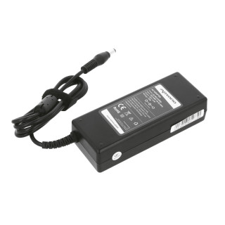 Alimentatore per notebook IBM / Lenovo / Panasonic, 72W / 16V / 4,5A / 5,5mm x 2,5mm Alimentatore per notebook IBM / Lenovo / Panasonic, 72W / 16V / 4,5A / 5,5mm x 2,5mm